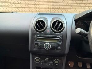Nissan Qashqai 1.6 Acenta 2WD Euro 4 5dr
