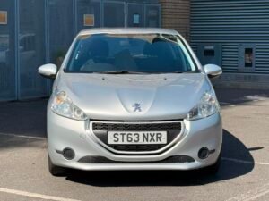 Peugeot 208 1.0 VTi Access+ Euro 5 5dr