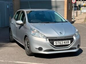 Peugeot 208 1.0 VTi Access+ Euro 5 5dr