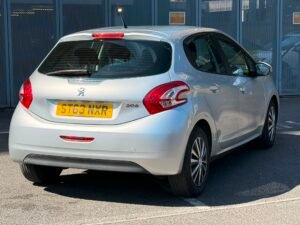 Peugeot 208 1.0 VTi Access+ Euro 5 5dr