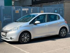 Peugeot 208 1.0 VTi Access+ Euro 5 5dr