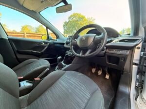 Peugeot 208 1.0 VTi Access+ Euro 5 5dr