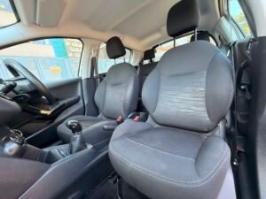 Peugeot 208 1.0 VTi Access+ Euro 5 5dr