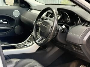 Land Rover Range Rover Evoque 2.0 Si4 Dynamic 5dr Auto [Lux Pack]